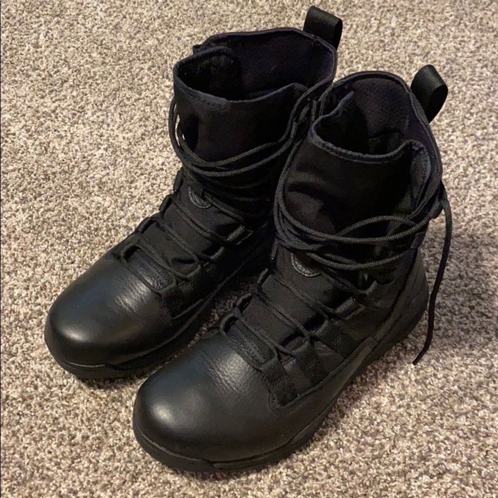 Nike Men’s SFB Gen 2 8” Gore-Tex